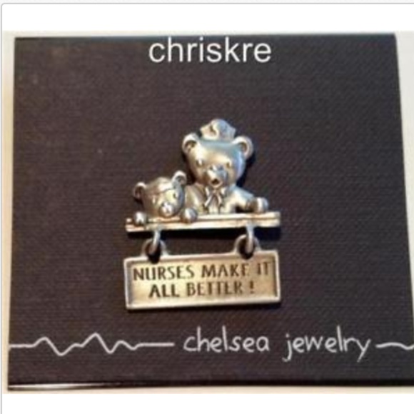 Nursing Pin Brooch Graduation Gift Nurses Make it All Better Bear RN LPN CNA - Picture 4 of 6